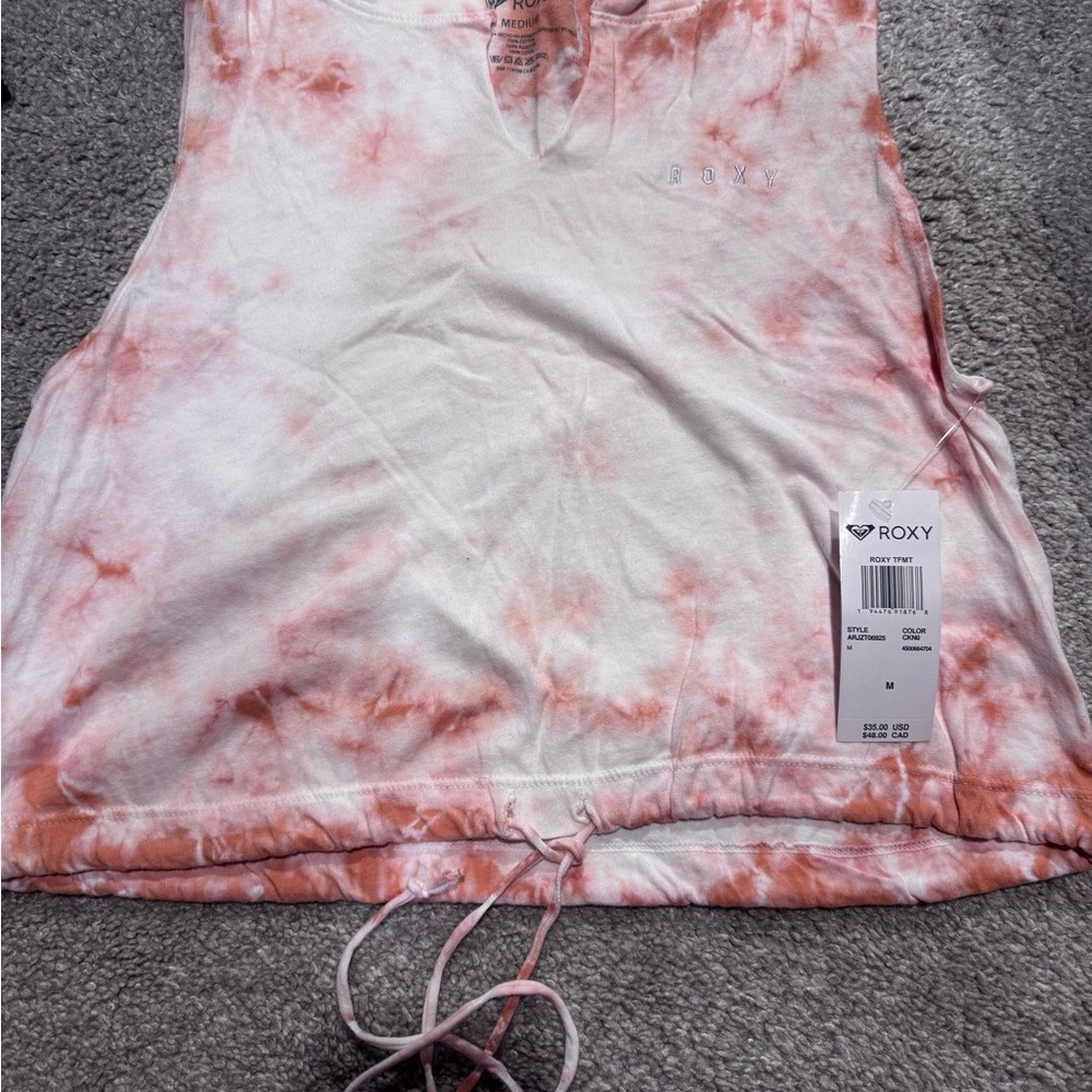 Nwt medium Roxy Pink and Orange Tie-Dye Top